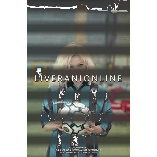 NEG COL-RETROSPETTIVA IVANA SPAGNA CANTANTE NELLA FOTO IVANA SPAGNA ALLO STADIO GIUSEPPE MEAZZA DI MILANO IL GIORNO 26-03-1998 FOTO ENRICO LIVERANI-AG ALDO LIVERANI SAS