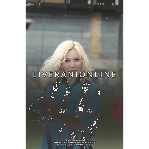 NEG COL-RETROSPETTIVA IVANA SPAGNA CANTANTE NELLA FOTO IVANA SPAGNA ALLO STADIO GIUSEPPE MEAZZA DI MILANO IL GIORNO 26-03-1998 FOTO ENRICO LIVERANI-AG ALDO LIVERANI SAS