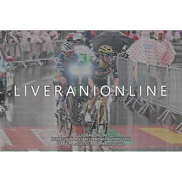 25-07-2025 Tour De France; Tappa 19 Albertville - La Plagne; 2025, Visma - Lease A Bike; 2025, Soudal - Quick Step; Yates, Simon; Paret Peintre, Valentin; La Plagne; ©SIROTTI - AGENZIA ALDO LIVERANI SAS