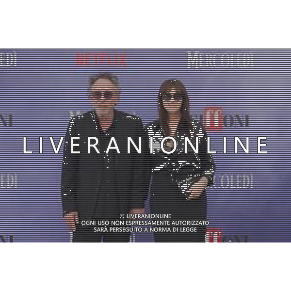 Giffoni 25 Luglio 2025 Giffoni 55 - Photocall ‘Mercoledi’’ Nella Foto: Tim Burton, Monica Bellucci Foto Credit: Andrea Bracaglia- AGENZIA ALDO LIVERANI SAS
