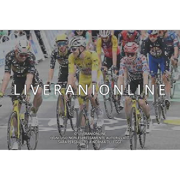 26-07-2025 Tour De France; Tappa 20 Nantua - Pontarlier; 2025, Uae Team Emirates - Xrg; 2025, Visma - Lease A Bike; Pogacar, Tadej; Vingegaard, Jonas; Van Aert, Wout; Pontarlier; ©SIROTTI - AGENZIA ALDO LIVERANI SAS