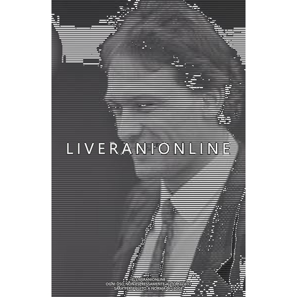 NEG-RETROSPETTIVA PREBEN LARSEN ELKJAER CALCIATORE NELLA FOTO PREBEN LARSEN ELKJAER A VERONA IN FAMIGLIA IL GIORNO 07-01-1988 AG ALDO LIVERANI SAS