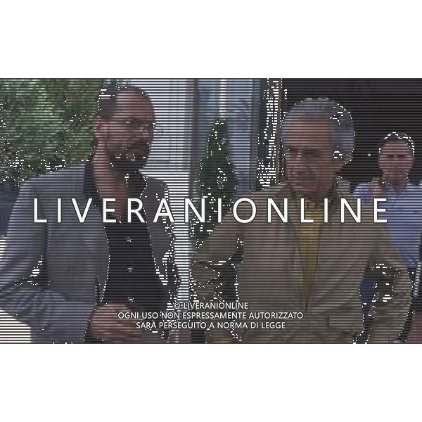 DIAP-RETROSPETTIVA MICHELANGELO ANTONIONI REGISTA NELLA FOTO MICHELANGELO ANTONIONI CON TOMAS MILLIAN A VENEZIA NELL\'ANNO 1982 AG ALDO LIVERANI SAS