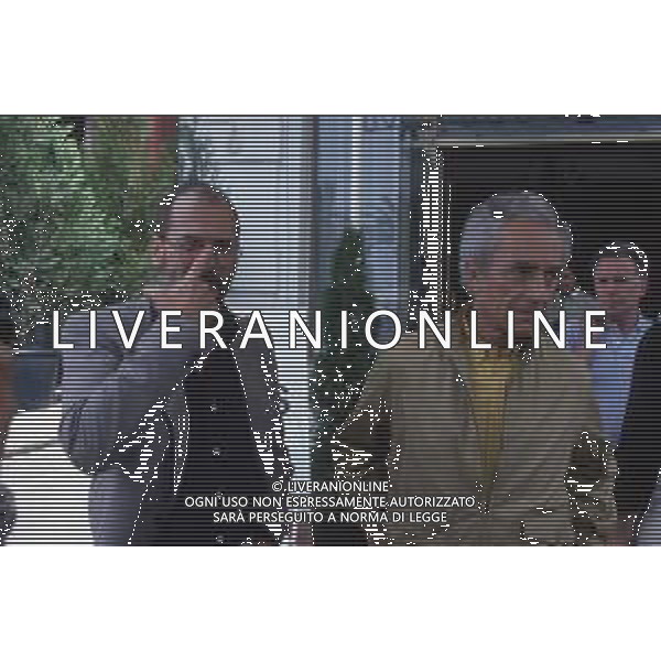 DIAP-RETROSPETTIVA MICHELANGELO ANTONIONI REGISTA NELLA FOTO MICHELANGELO ANTONIONI CON TOMAS MILLIAN A VENEZIA NELL\'ANNO 1982 AG ALDO LIVERANI SAS