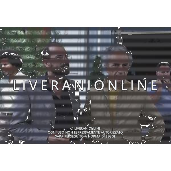 DIAP-RETROSPETTIVA MICHELANGELO ANTONIONI REGISTA NELLA FOTO MICHELANGELO ANTONIONI CON TOMAS MILLIAN A VENEZIA NELL\'ANNO 1982 AG ALDO LIVERANI SAS
