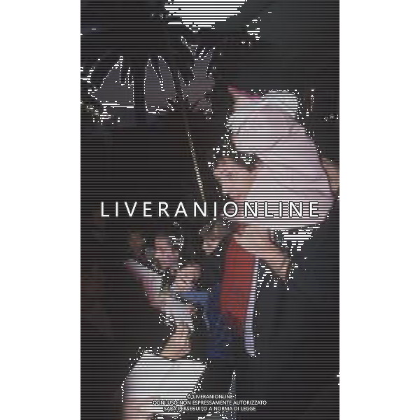 DIAP-RETROSPETTIVA EUGENIO BENNATO CANTANTE NELLA FOTO EUGENIO BENNATO CON LA FAMIGLIA AL FESTIVAL DI SANREMO NELL\'ANNO 1990 AG ALDO LIVERANI SAS