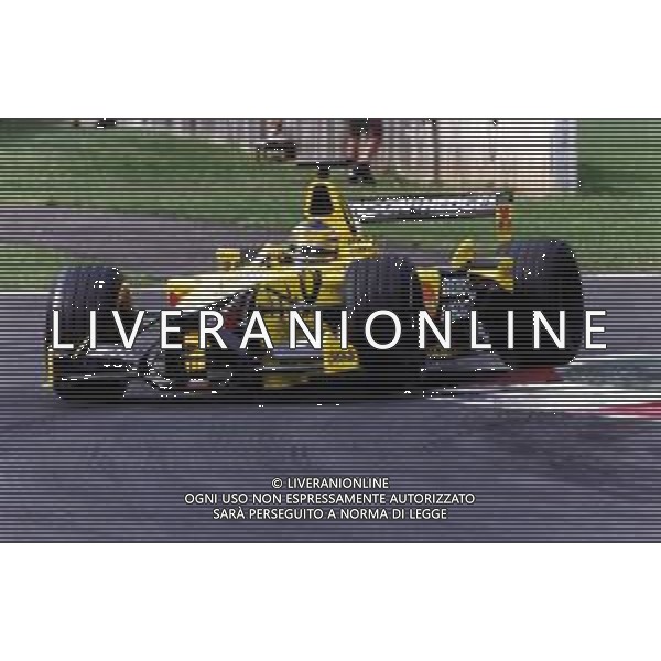 ST-RETROSPETTIVA JARNO TRULLI PILOTA F1 NELLA FOTO JARNO TRULLI PILOTA F1 JORDAN NELL\'ANNO 2001 AG CONTROLUCE-AG ALDO LIVERANI SAS 