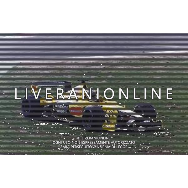 ST-RETROSPETTIVA JARNO TRULLI PILOTA F1 NELLA FOTO JARNO TRULLI PILOTA F1 JORDAN NELL\'ANNO 2001 AG CONTROLUCE-AG ALDO LIVERANI SAS 