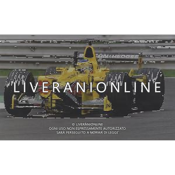 ST-RETROSPETTIVA JARNO TRULLI PILOTA F1 NELLA FOTO JARNO TRULLI PILOTA F1 JORDAN -HONDA NELL\'ANNO 2001 AG CONTROLUCE-AG ALDO LIVERANI SAS