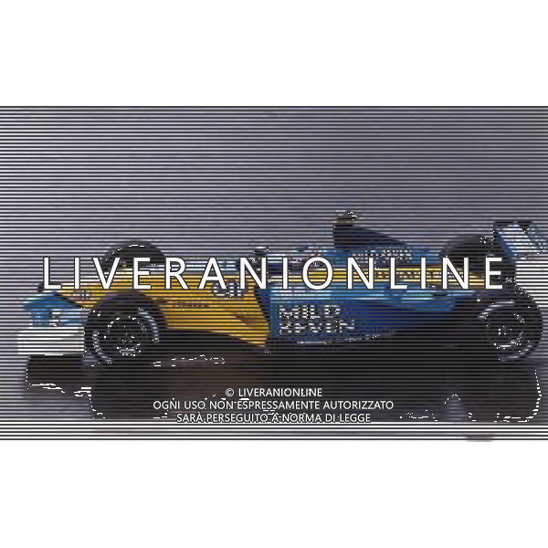 ST-RETROSPETTIVA JARNO TRULLI PILOTA F1 NELLA FOTO JARNO TRULLI PILOTA F1 RENAULT NELL\'ANNO 2001 AG CONTROLUCE-AG ALDO LIVERANI SAS
