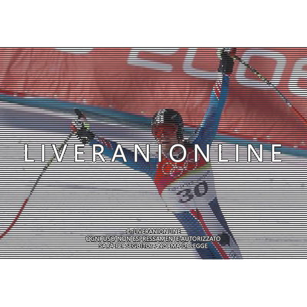 SESTRIERE 12/02/06 XX OLIMPIADI INVERNALI DISCESA LIBERA NELLA FOTO ANTOINE DENERIAZ PH GIGI ARCAINI/AG.ALDO LIVERANI