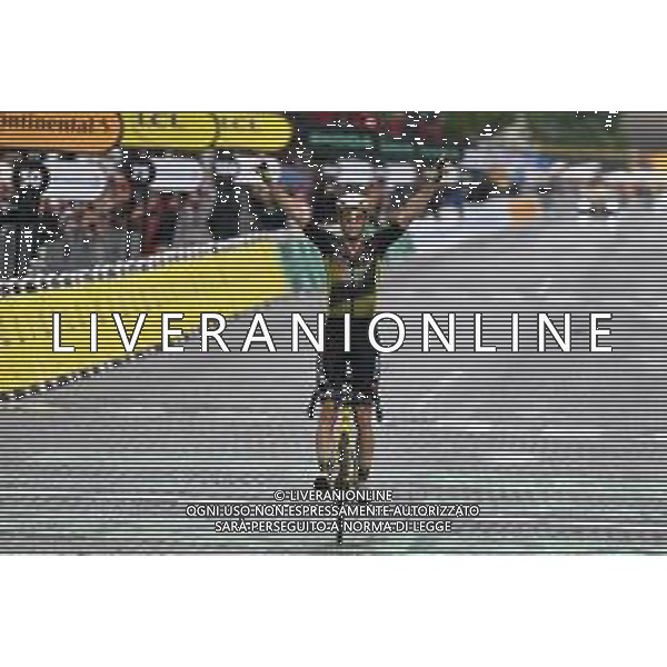 27-07-2025 Tour De France; Tappa 21 Mantes La Ville - Paris; 2025, Visma - Lease A Bike; Van Aert, Wout; Paris; ©SIROTTI - AGENZIA ALDO LIVERANI SAS