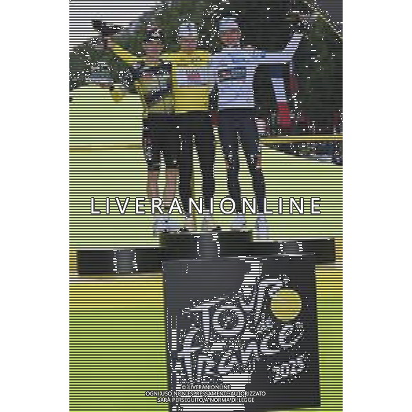 27-07-2025 Tour De France; Tappa 21 Mantes La Ville - Paris; 2025, Uae Team Emirates - Xrg; 2025, Visma - Lease A Bike; 2025, Groupama - Fdj; Pogacar, Tadej; Vingegaard, Jonas; Lipowitz, Florian; Paris; ©SIROTTI - AGENZIA ALDO LIVERANI SAS
