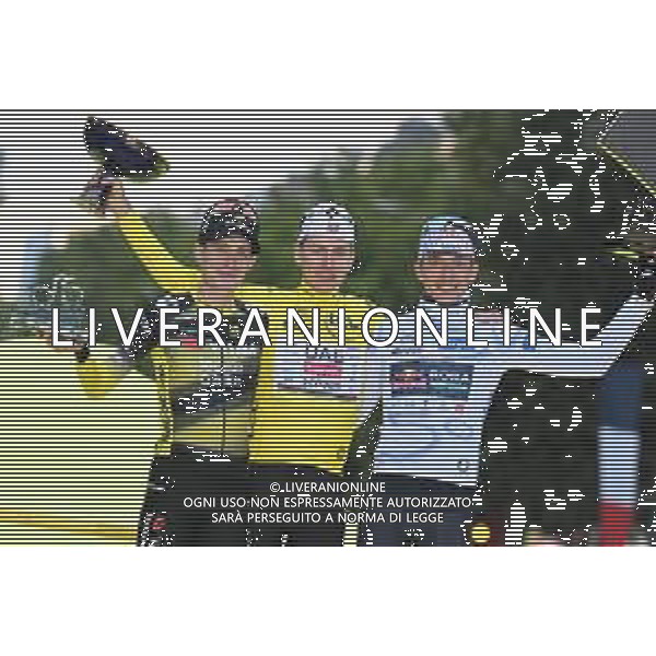 27-07-2025 Tour De France; Tappa 21 Mantes La Ville - Paris; 2025, Uae Team Emirates - Xrg; 2025, Visma - Lease A Bike; 2025, Groupama - Fdj; Pogacar, Tadej; Vingegaard, Jonas; Lipowitz, Florian; Paris; ©SIROTTI - AGENZIA ALDO LIVERANI SAS