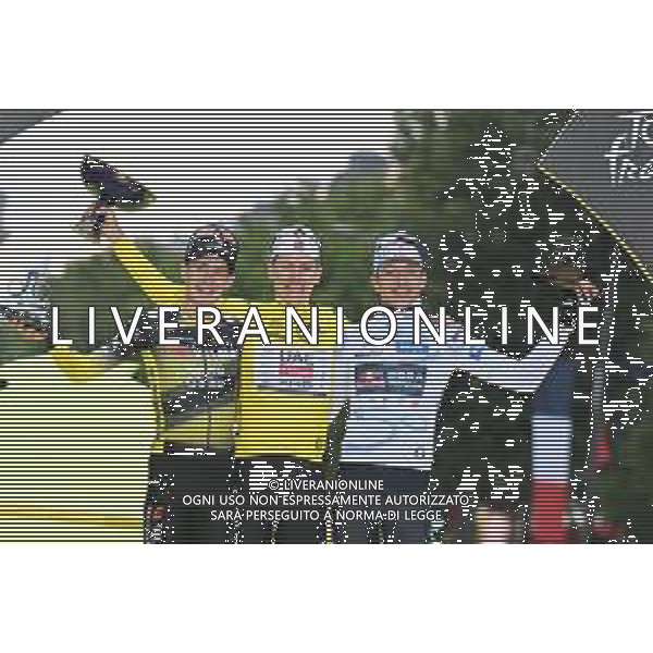 27-07-2025 Tour De France; Tappa 21 Mantes La Ville - Paris; 2025, Uae Team Emirates - Xrg; 2025, Visma - Lease A Bike; 2025, Groupama - Fdj; Pogacar, Tadej; Vingegaard, Jonas; Lipowitz, Florian; Paris; ©SIROTTI - AGENZIA ALDO LIVERANI SAS