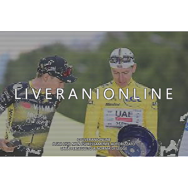 27-07-2025 Tour De France; Tappa 21 Mantes La Ville - Paris; 2025, Uae Team Emirates - Xrg; 2025, Visma - Lease A Bike; Pogacar, Tadej; Vingegaard, Jonas; Paris; ©SIROTTI - AGENZIA ALDO LIVERANI SAS