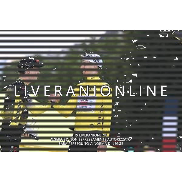 27-07-2025 Tour De France; Tappa 21 Mantes La Ville - Paris; 2025, Uae Team Emirates - Xrg; 2025, Visma - Lease A Bike; Pogacar, Tadej; Vingegaard, Jonas; Paris; ©SIROTTI - AGENZIA ALDO LIVERANI SAS