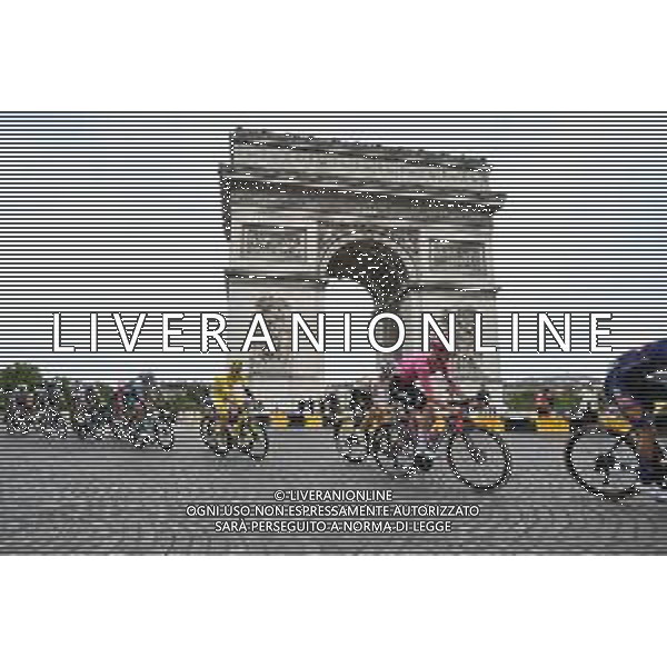 27-07-2025 Tour De France; Tappa 21 Mantes La Ville - Paris; Frecce, Tricolori; Paris - Arc De Triomphe; ©SIROTTI - AGENZIA ALDO LIVERANI SAS