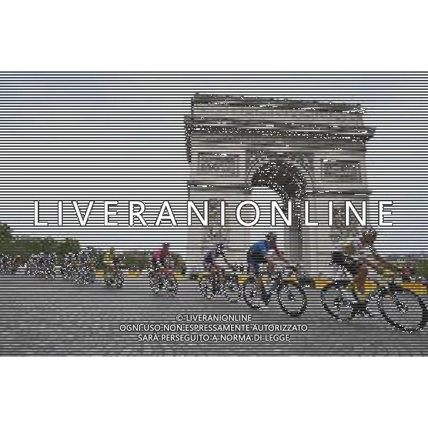 27-07-2025 Tour De France; Tappa 21 Mantes La Ville - Paris; 2025, Groupama - Fdj; Russo, Clement; Paris - Arc De Triomphe; ©SIROTTI - AGENZIA ALDO LIVERANI SAS