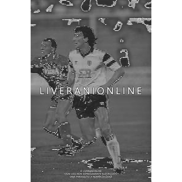 Neg- RETROSPETTIVA DARIO HUBNER CALCIATORE Nella foto DARIO HUBNER CON LA MAGLIA DEL CESENA CALCIO NELL’ANNO 1992-1993 AG ALDO LIVERANI SAS