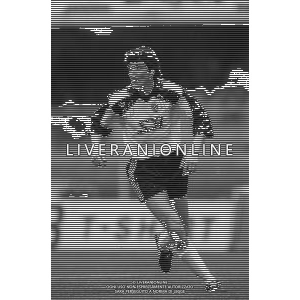 Neg- RETROSPETTIVA DARIO HUBNER CALCIATORE Nella foto DARIO HUBNER CON LA MAGLIA DEL CESENA CALCIO NELL’ANNO 1992-1993 AG ALDO LIVERANI SAS