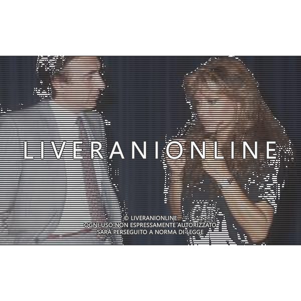 DIAP-RETROSPETTIVA ALIDA CHELLI ATTRICE NELLA FOTO ALIDA CHELLI CON PIPPO BAUDO NELLA NELL\'ANNO 1985 FOTO EDGARDO DELLA SCORCIOSA-AG ALDO LIVERANI SAS 
