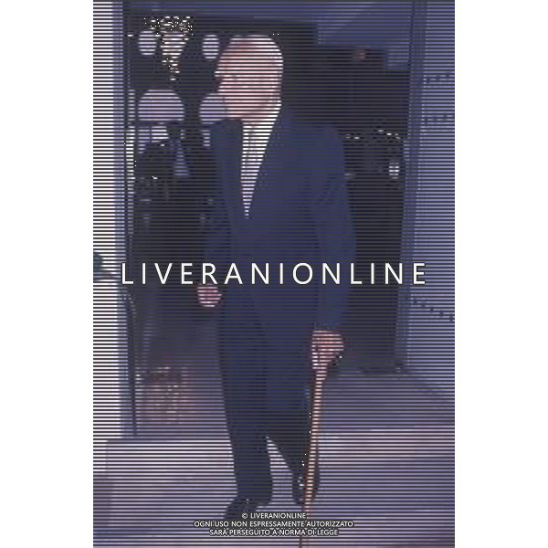 DIAP-RETROSPETTIVA ALBERTO MORAVIA SCRITTORE NELLA FOTO ALBERTO MORAVIA A VENEZIA NELL\'ANNO 1988 AG ALDO LIVERANI SAS