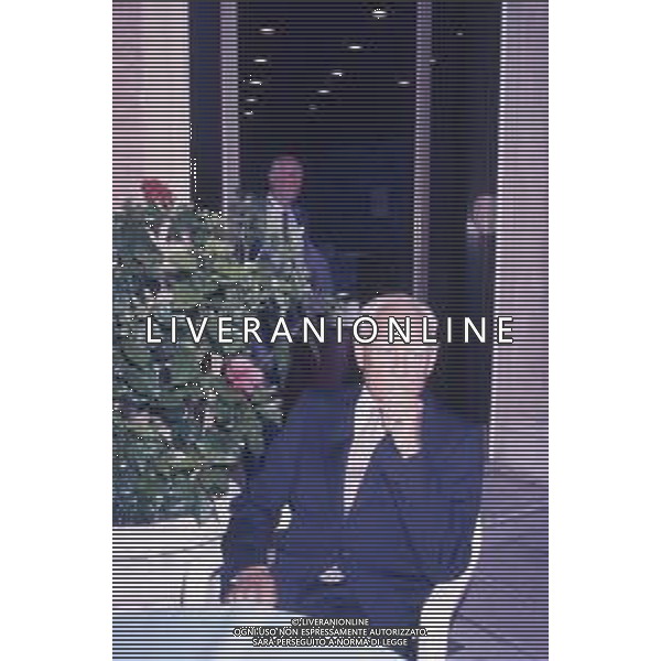 DIAP-RETROSPETTIVA ALBERTO MORAVIA SCRITTORE NELLA FOTO ALBERTO MORAVIA A VENEZIA NELL\'ANNO 1988 AG ALDO LIVERANI SAS