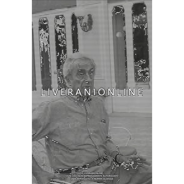 NEG-RETROSPETTIVA MICHELANGELO ANTONIONI REGISTA NELLA FOTO MICHELANGELO ANTONIONI A RIMINI NELL\'ANNO 1985 AG ALDO LIVERANI SAS