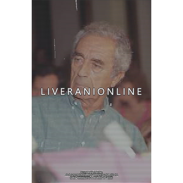NEG-RETROSPETTIVA MICHELANGELO ANTONIONI REGISTA NELLA FOTO MICHELANGELO ANTONIONI A RIMINI NELL\'ANNO 1985 AG ALDO LIVERANI SAS