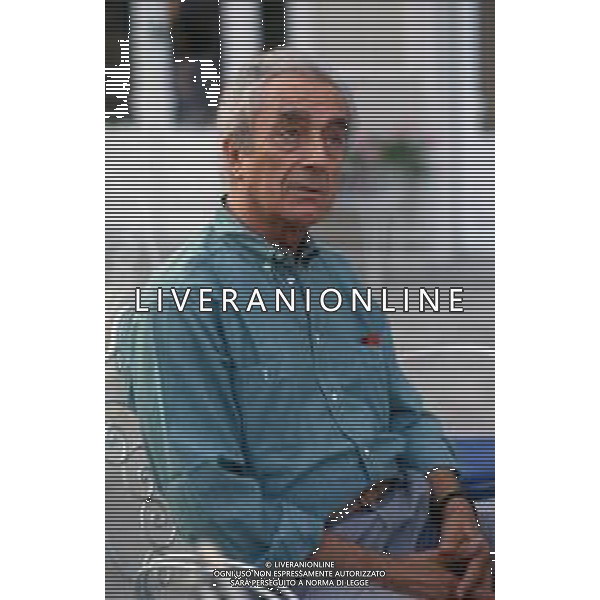 NEG-RETROSPETTIVA MICHELANGELO ANTONIONI REGISTA NELLA FOTO MICHELANGELO ANTONIONI A RIMINI NELL\'ANNO 1985 AG ALDO LIVERANI SAS