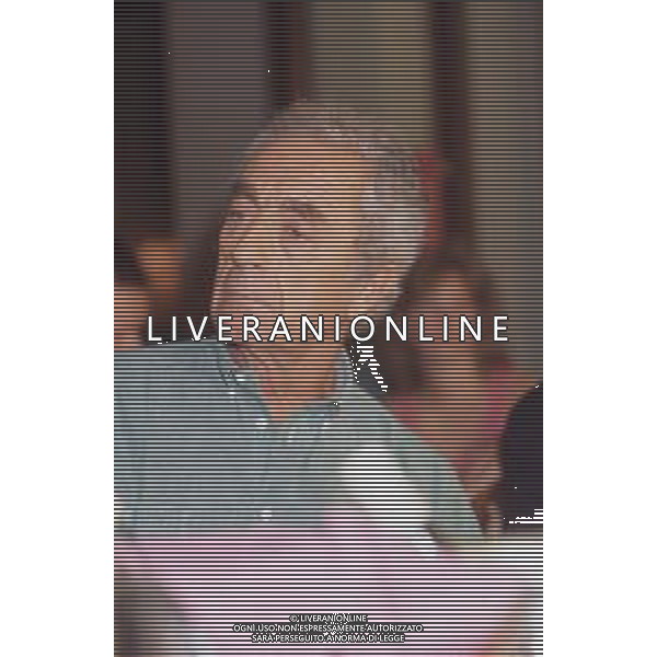 NEG-RETROSPETTIVA MICHELANGELO ANTONIONI REGISTA NELLA FOTO MICHELANGELO ANTONIONI A RIMINI NELL\'ANNO 1985 AG ALDO LIVERANI SAS