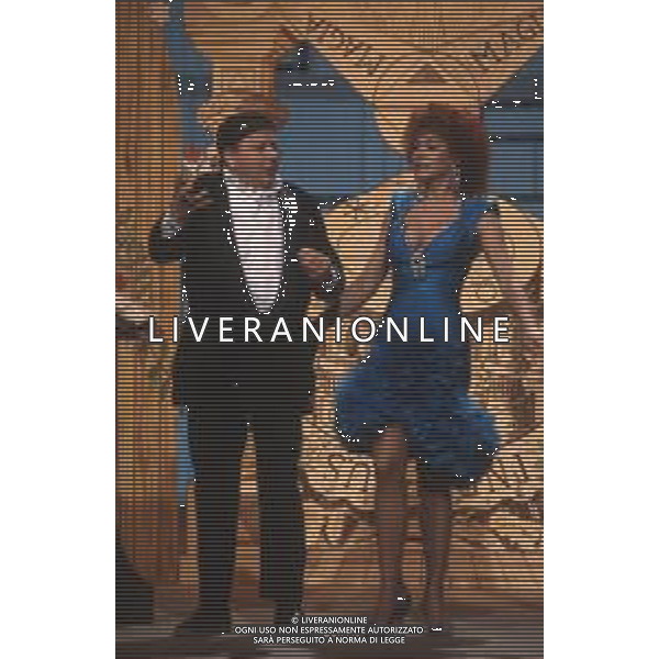 DIAP-RETROSPETTIVA CARMEN RUSSO ATTRICE NELLA FOTO CARMEN RUSSO CON MASSIMO BOLDI NELLA TRASMISSIONE TELEVISIVA “GRAND HOTEL “ NELL\'ANNO 1986 AG ALDO LIVERANI SAS