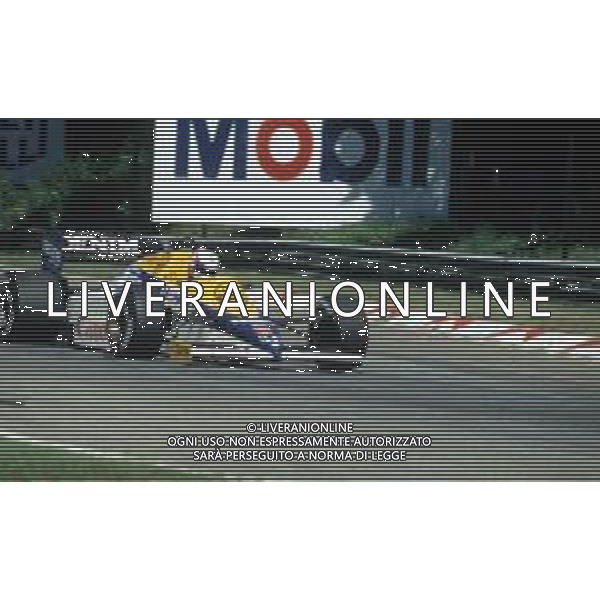 DIAP-RETROSPETTIVA PATRICK TAMBAY PILOTA F1 NELLA FOTO PATRICK TAMBAY NELL\'ANNO 1985 AG ALDO LIVERANI SAS