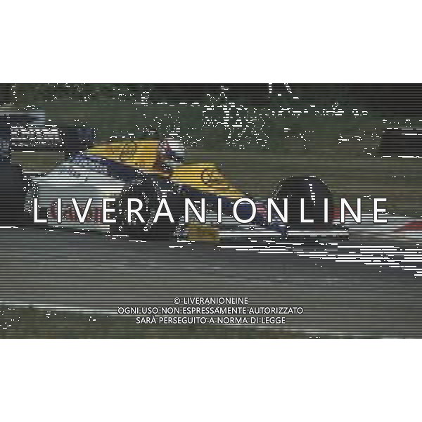 DIAP-RETROSPETTIVA PATRICK TAMBAY PILOTA F1 NELLA FOTO PATRICK TAMBAY NELL\'ANNO 1985 AG ALDO LIVERANI SAS