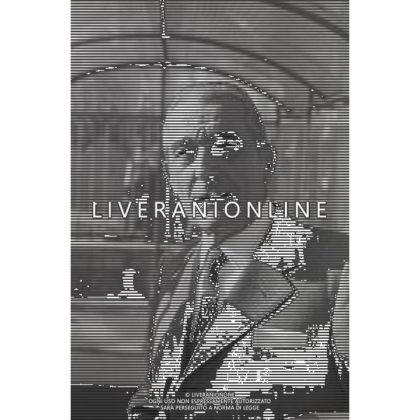 NEG-RETROSPETTIVA DINO VIOLA PRESIDENTE ROMA CALCIO NELLA FOTO DINO VIOLA PRESIDENTE DELLA ROMA CALCIO NELL\'ANNO 1980 A SAN SIRO AG ALDO LIVERANI SAS