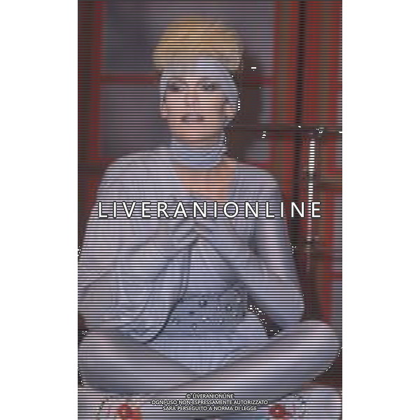DIAP-RETROSPETTIVA DONATELLA RETTORE CANTANTE NELLA FOTO DONATELLA RETTORE A ROMA NELL\'ANNO 1982 FOTO EDGARDO DELLA SCORCIOSA-AG ALDO LIVERANI SAS