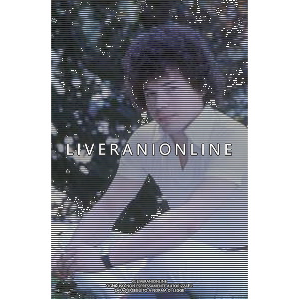 DIAP-RETROSPETTIVA RICCARDO COCCIANTE CANTANTE NELLA FOTO RICCARDO COCCIANTE AL FESTIVAL DI SANREMO NELL\'ANNO 1980 AG ALDO LIVERANI SAS