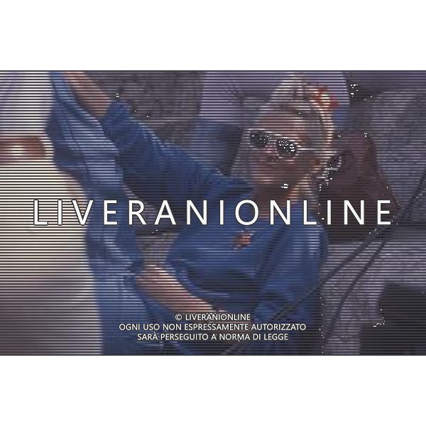 DIAP-RETROSPETTIVA DONATELLA RETTORE CANTANTE NELLA FOTO DONATELLA RETTORE NELL\'ANNO 1980 AL FESTIVALBAR A VERONA  AG ALDO LIVERANI SAS 