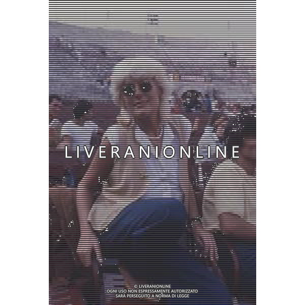 DIAP-RETROSPETTIVA DONATELLA RETTORE CANTANTE NELLA FOTO DONATELLA RETTORE NELL\'ANNO 1980 AL FESTIVALBAR A VERONA  AG ALDO LIVERANI SAS 