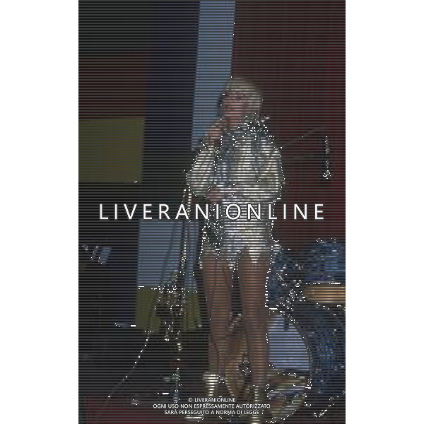 DIAP-RETROSPETTIVA DONATELLA RETTORE CANTANTE NELLA FOTO DONATELLA RETTORE NELL\'ANNO 1981  AG ALDO LIVERANI SAS 