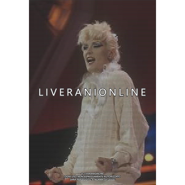 DIAP-RETROSPETTIVA DONATELLA RETTORE CANTANTE NELLA FOTO DONATELLA RETTORE NELL\'ANNO 1986 AL FESTIVAL DI SANREMO AG ALDO LIVERANI SAS