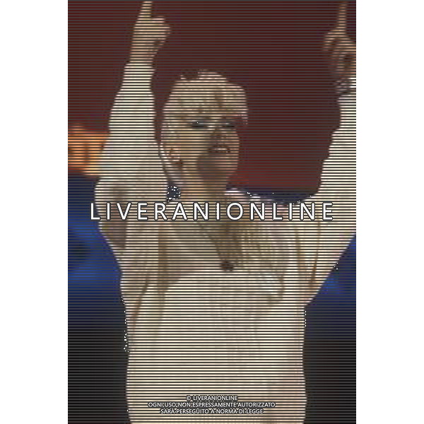 DIAP-RETROSPETTIVA DONATELLA RETTORE CANTANTE NELLA FOTO DONATELLA RETTORE NELL\'ANNO 1986 AL FESTIVAL DI SANREMO AG ALDO LIVERANI SAS