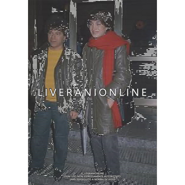 DIAP-RETROSPETTIVA RICCARDO COCCIANTE CANTANTE NELLA FOTO RICCARDO COCCIANTE CON LA MOGLIE A ROMA AG ALDO LIVERANI SAS