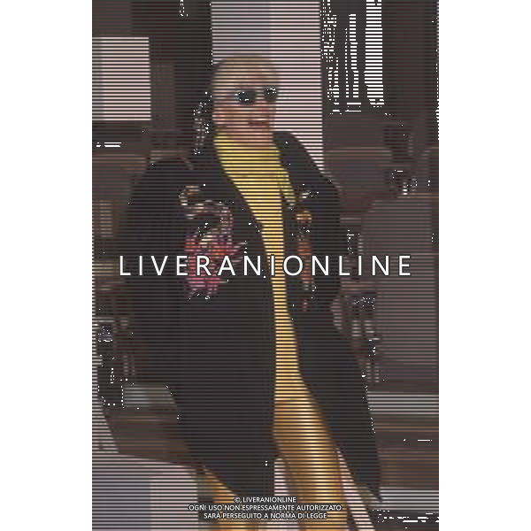 DIAP-RETROSPETTIVA DONATELLA RETTORE CANTANTE NELLA FOTO DONATELLA RETTORE NELL\'ANNO 1985 A ROMA FOTO EDGARDO DELLA SCORCIOSA-AG ALDO LIVERANI SAS