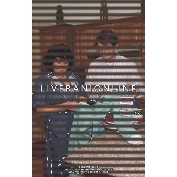 DIAP-RETROSPETTIVA IVAN CAPELLI PILOTA F1 NELLA FOTO IVAN CAPELLI CON LA FAMIGLIA AG ACONTROLUCE-AG ALDO LIVERANI SAS 