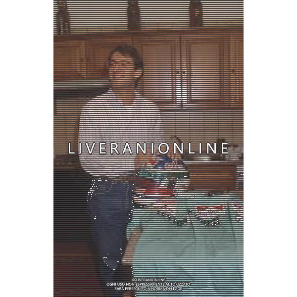 DIAP-RETROSPETTIVA IVAN CAPELLI PILOTA F1 NELLA FOTO IVAN CAPELLI CON LA FAMIGLIA AG ACONTROLUCE-AG ALDO LIVERANI SAS 