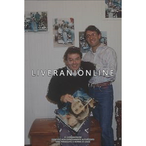 DIAP-RETROSPETTIVA IVAN CAPELLI PILOTA F1 NELLA FOTO IVAN CAPELLI CON LA FAMIGLIA AG ACONTROLUCE-AG ALDO LIVERANI SAS 