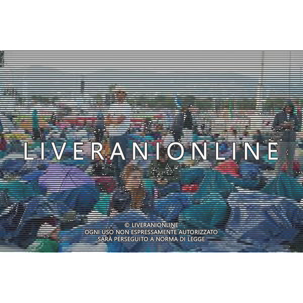 Roma 3 Agosto 2025 Il Risveglio dei Pellegrini dopo la notte del Giubuleo dei Giovani - Giubileo dei Giovani 2025 Nella foto: Il Risveglio dei Pellegrini dopo la notte del Giubuleo dei Giovani - Giubileo dei Giovani 2025 Foto Credit: Andrea Bracaglia AG ALDO LIVERANI SAS