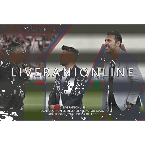 2-8-2025. Cagliari calcio-A.S. Saint Etienne. 1¬ trofeo Gigi Riva, stadio Unipol Domus CagliariFoto Salvatore Moi/Agenzia Aldo Liverani s.as. Nella foto: da sinista a destra: Gennaro Gattuso allenatore nazionale calcio Italia, presentatore radio RDS, Gianluigi Buffon dirigente nazionale calcio Italia